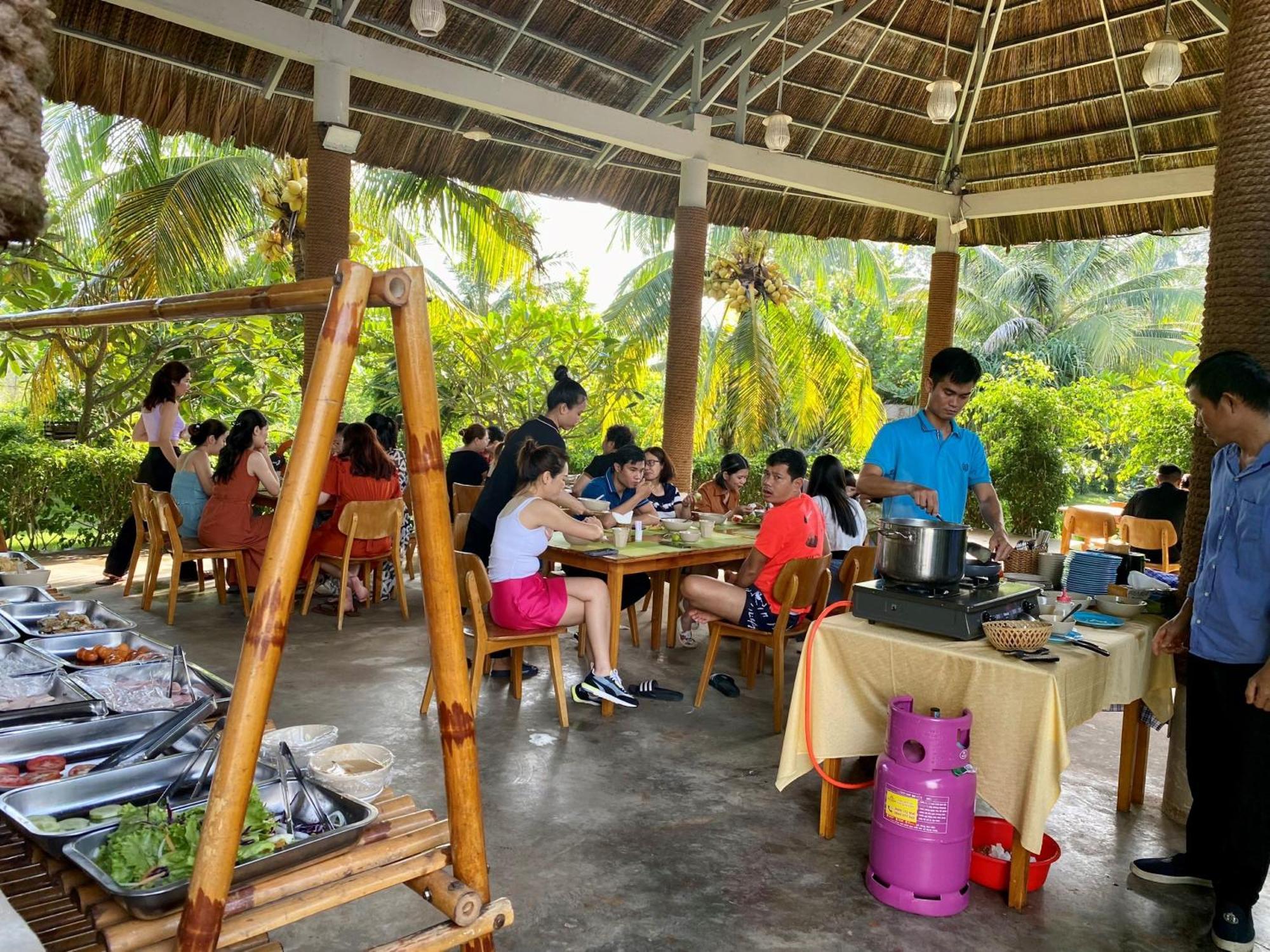 Me Bungalow Beach Resort Phan Thiết Eksteriør billede